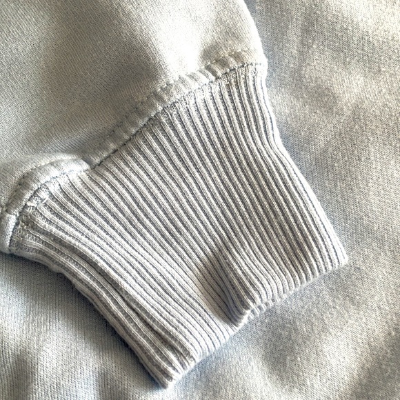 🌸 NWOT Disney LILO and Stitch long sleeved pullover sweatshirt super soft Blue - Picture 3 of 8